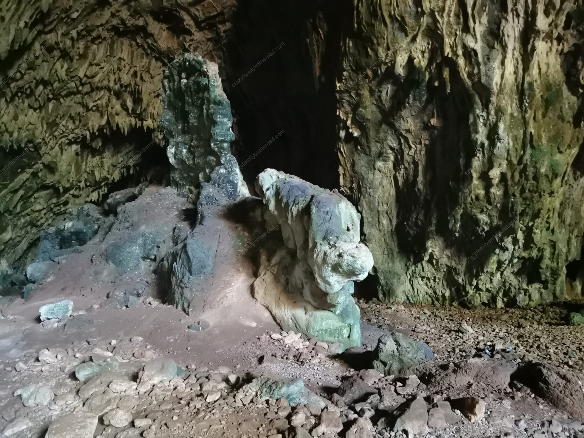 Skotino cave