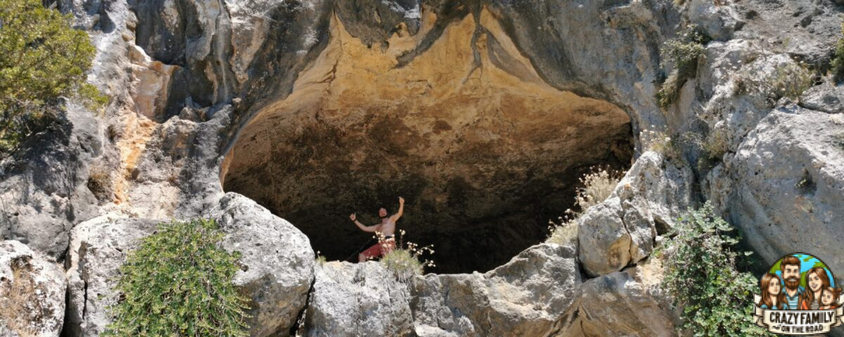 Damianos cave